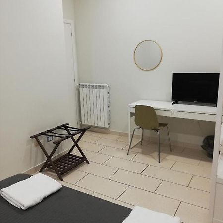 Binario 3 Bed & Breakfast เอโบลิ ภายนอก รูปภาพ