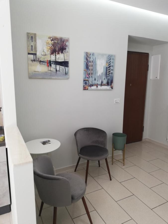Binario 3 Bed & Breakfast เอโบลิ ภายนอก รูปภาพ