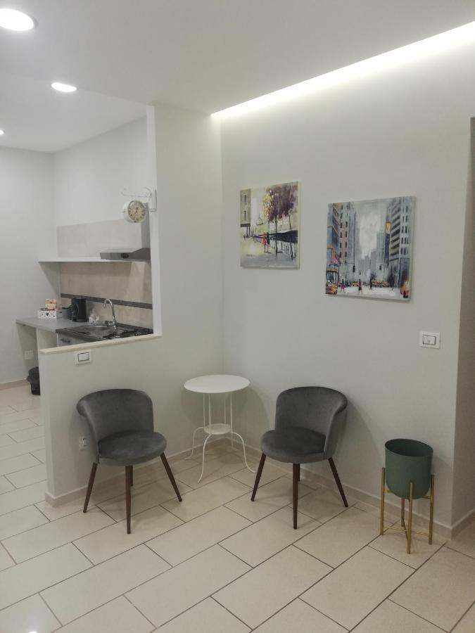 Binario 3 Bed & Breakfast เอโบลิ ภายนอก รูปภาพ